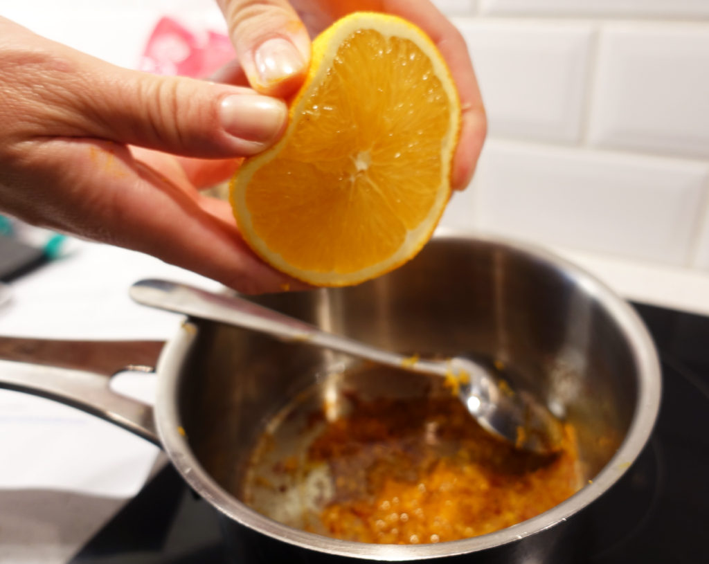 Pressa i apelsinsaft. 
